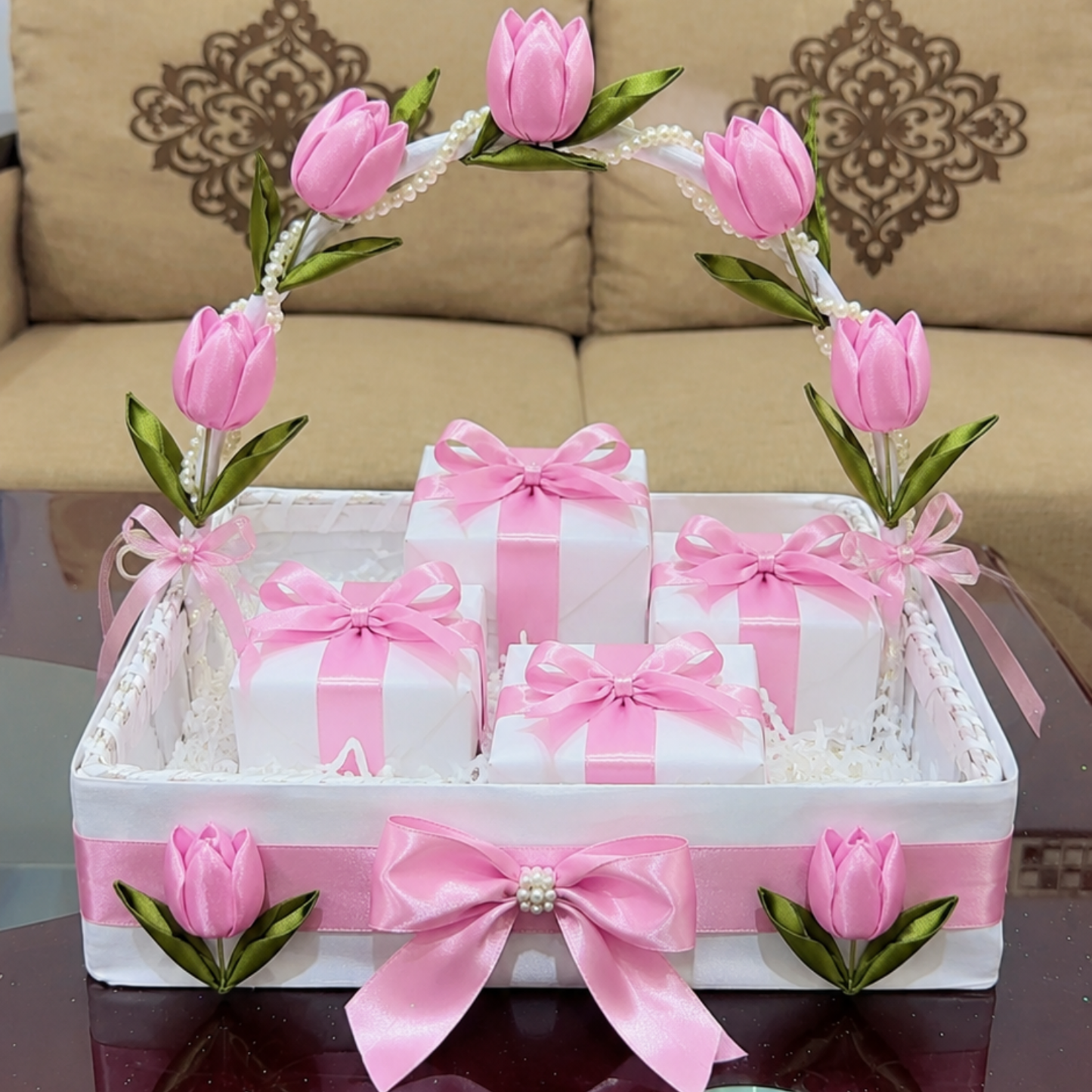 tulip basket